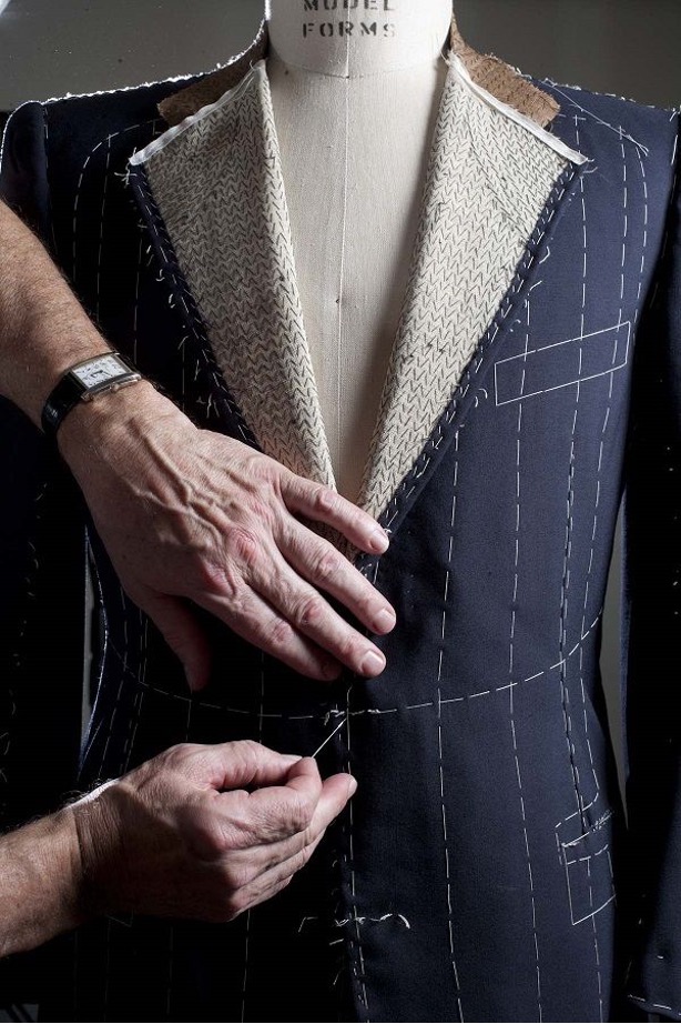 crafting a bespoke travel suit stitching process