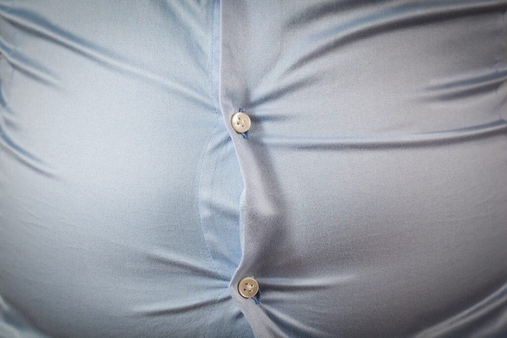 how to know if a shirt is too tight